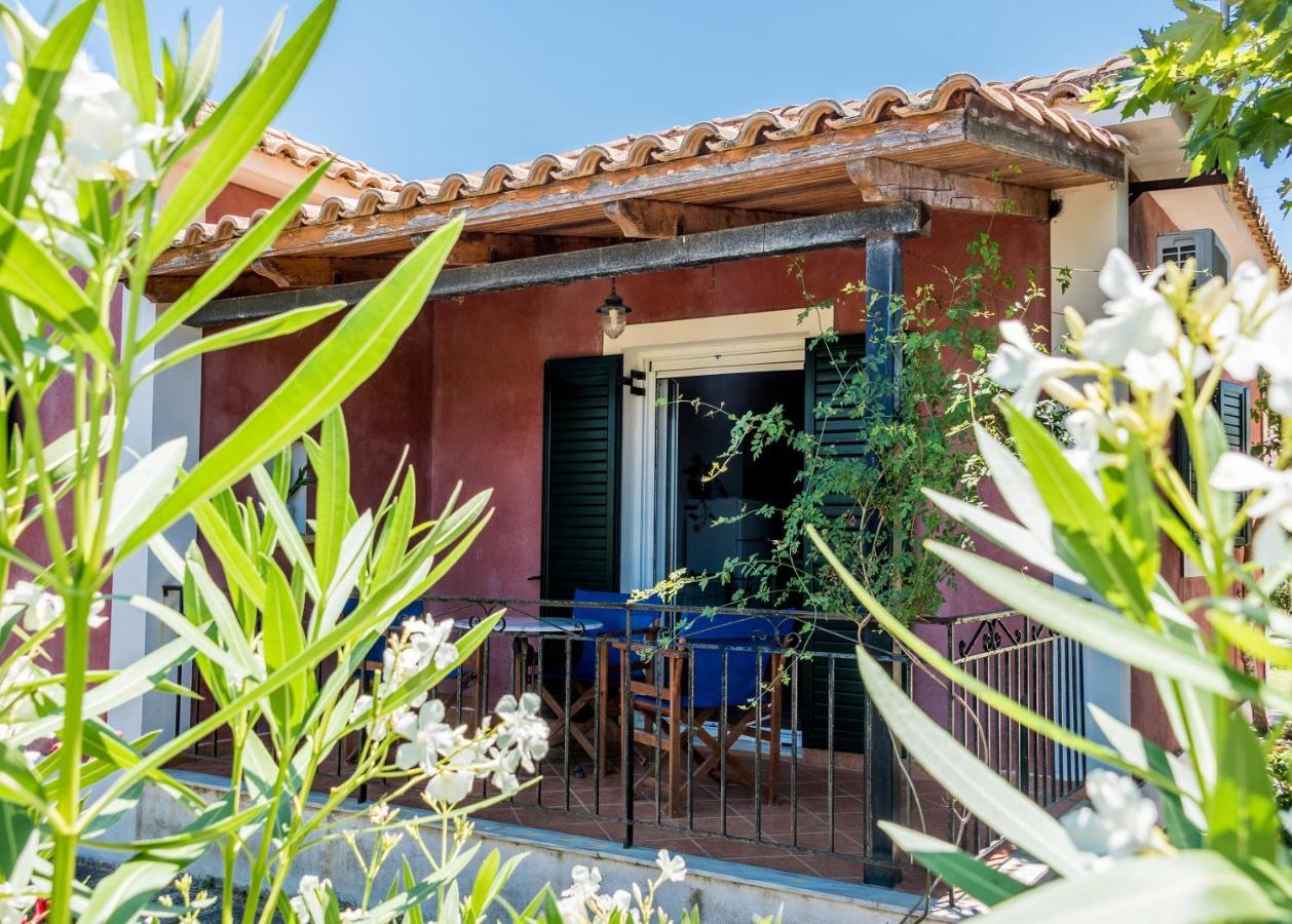 Nemorosa Holiday Houses Méson Yerakaríon Exterior foto