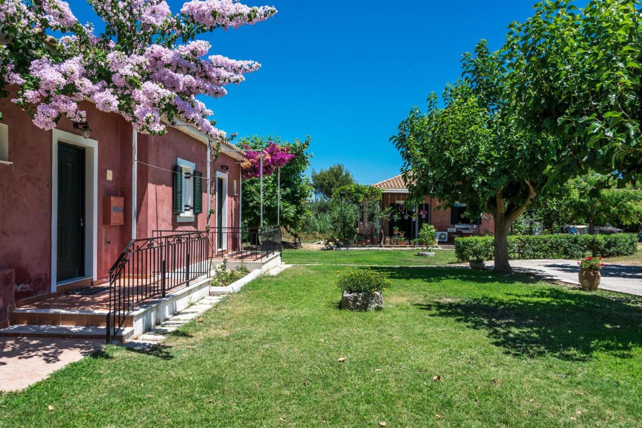 Nemorosa Holiday Houses Méson Yerakaríon Exterior foto