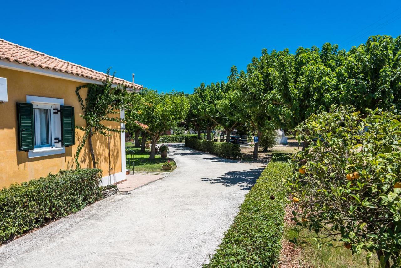 Nemorosa Holiday Houses Méson Yerakaríon Exterior foto