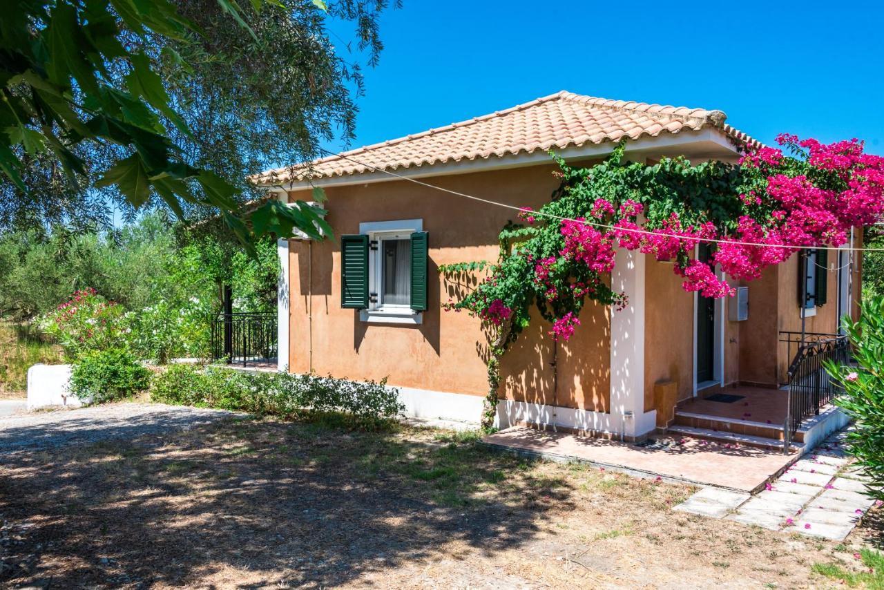Nemorosa Holiday Houses Méson Yerakaríon Exterior foto